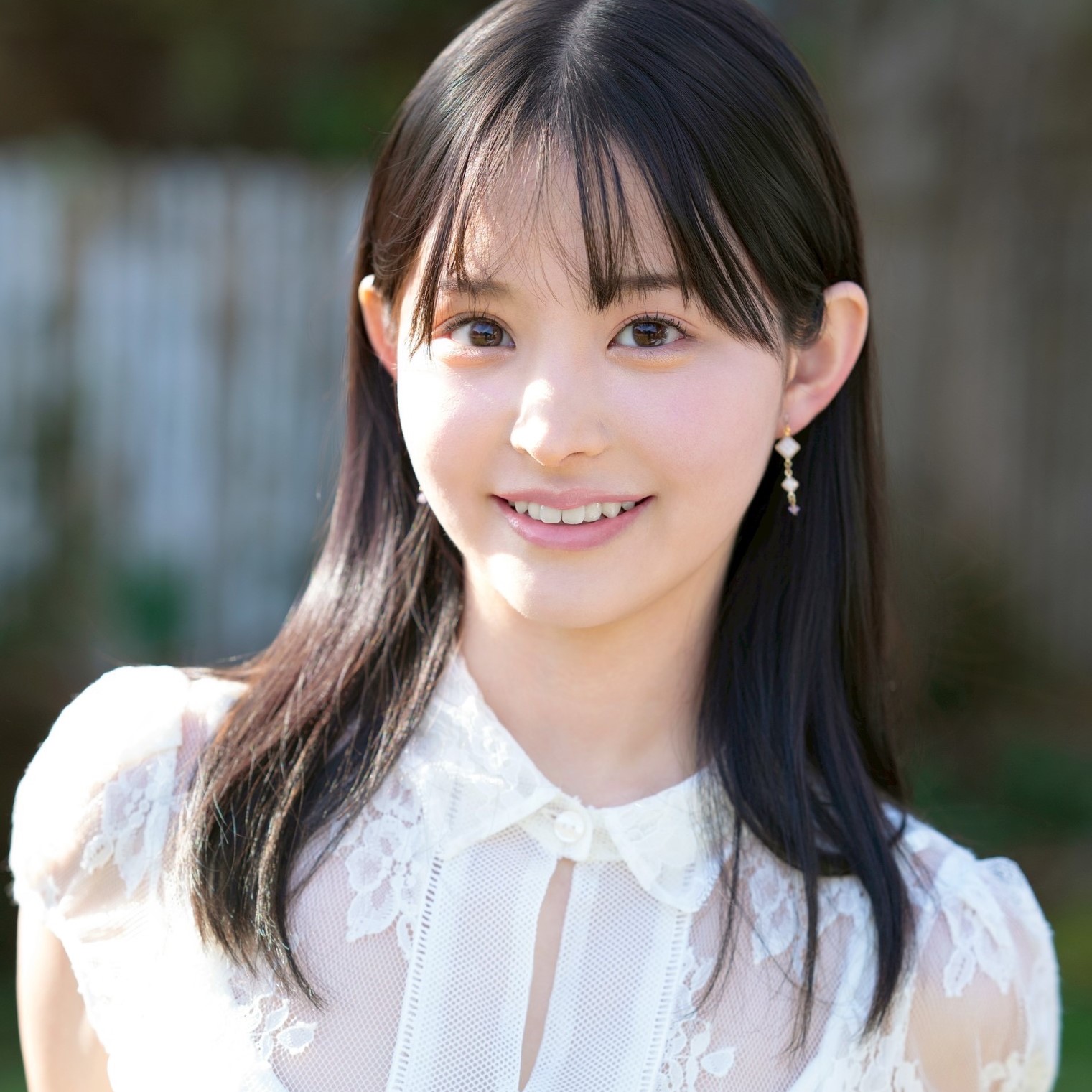 山田鈴奈